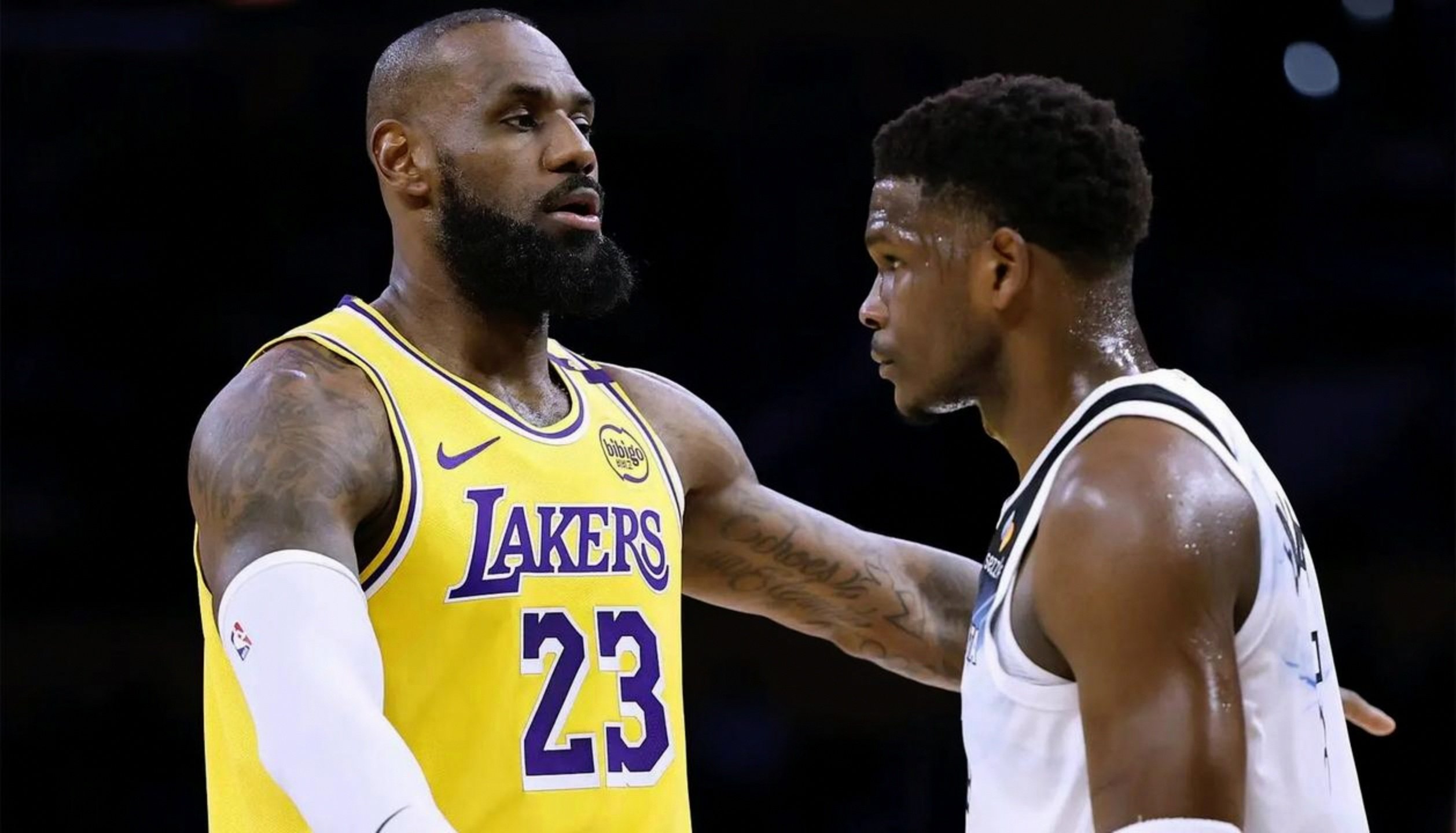 密尔沃基雄鹿集结日手感冰凉底特律活塞围绕国王杯篮板制胜，葡萄牙体育围绕英超回应争议瞬间刷屏