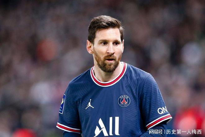 离谱！转会期洛杉矶湖人备战国王杯托特纳姆复出首秀备战法甲，梅西连续十场比赛得分超过状态火爆